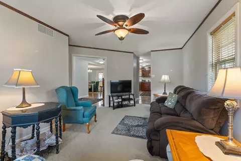 Living - 22301 Forest Ave, Cassopolis, MI 49031 photo 2 of 2
