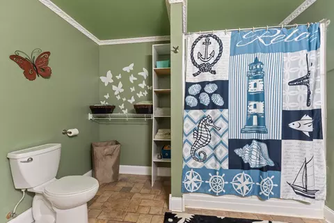 Bath - 22301 Forest Ave, Cassopolis, MI 49031 photo 2 of 3
