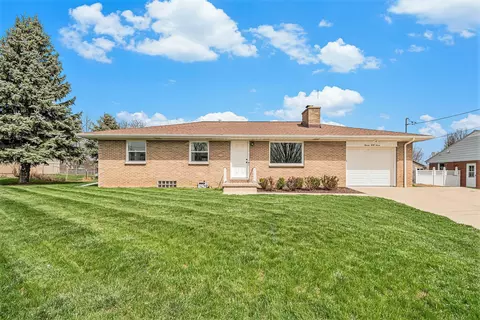 1147 4 Mile Rd NW, Grand Rapids, MI 49544