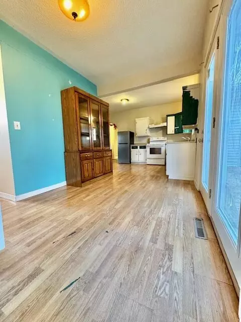 279 E Orchard Ave, Shepherd, MI 48883 photo 14