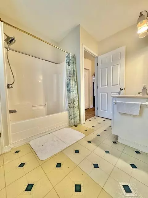 279 E Orchard Ave, Shepherd, MI 48883 photo 19