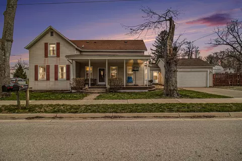 214 W Main St, Whitehall, MI 49461
