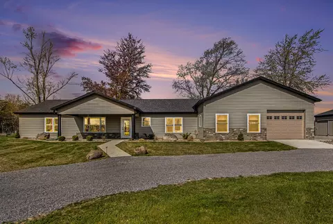 60180 S Burr Oak Rd, Colon, MI 49040
