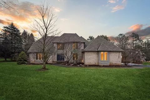 1149 Southwood Ct, Ann Arbor, MI 48103