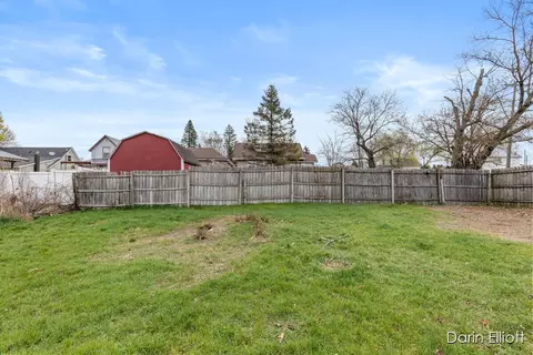 622 James St, Belding, MI 48809 photo 22