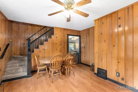 622 James St, Belding, MI 48809 photo 10