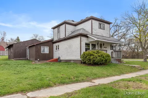 622 James St, Belding, MI 48809 photo 5
