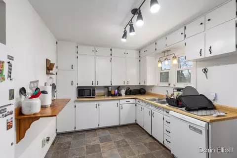 622 James St, Belding, MI 48809 photo 12
