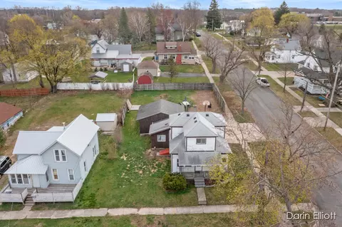 622 James St, Belding, MI 48809 photo 23