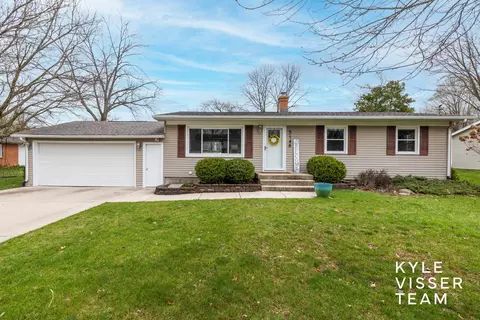 3148 Boyes Ave NE, Grand Rapids, MI 49525