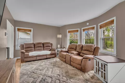 2408 Cobb Rd, Jackson, MI 49203 photo 3
