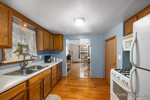 6410 E M 21, Corunna, MI 48817 photo 6