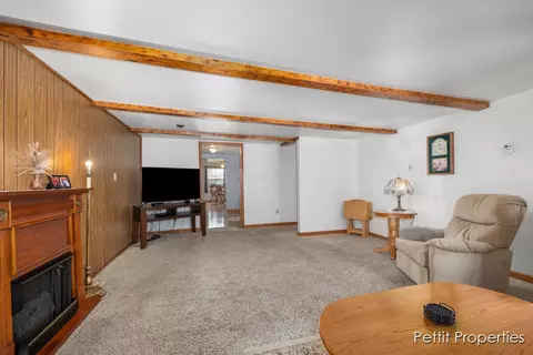 6410 E M 21, Corunna, MI 48817 photo 4