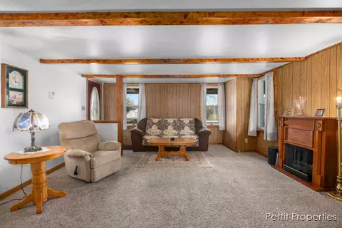6410 E M 21, Corunna, MI 48817 photo 3