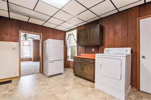 511 Avery St, Lowell, MI 49331 photo 12