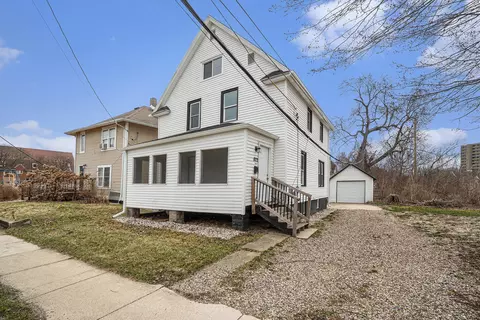 822 Lake St, Kalamazoo, MI 49001