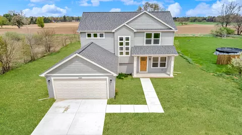 11504 Warrior Trl, Grass Lake, MI 49240