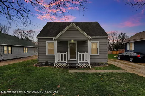 309 Parker Ave, Kalamazoo, MI 49001