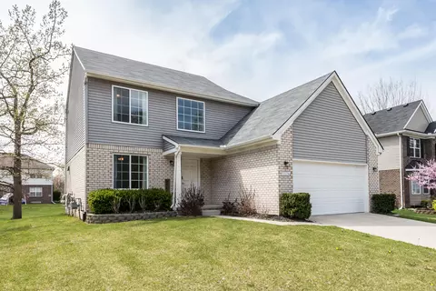 13274 Stamford Rd, Van Buren Twp, MI 48111