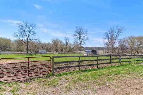 10880 S Francis Rd, Dewitt, MI 48820 photo 30