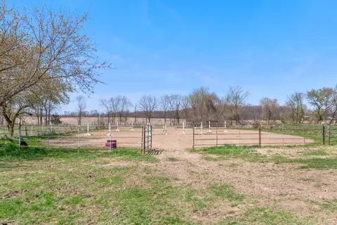 10880 S Francis Rd, Dewitt, MI 48820 photo 31