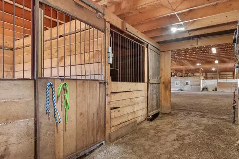10880 S Francis Rd, Dewitt, MI 48820 photo 25