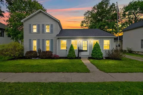 110 W Leigh St, Homer, MI 49245