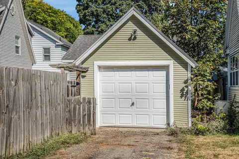 1009 S Webster St, Jackson, MI 49203 photo 24