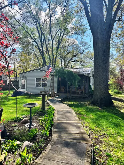 4734 Torsten Dr, Shelbyville, MI 49344