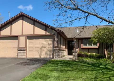 3026 Kay Dr SE, Grand Rapids, MI 49508