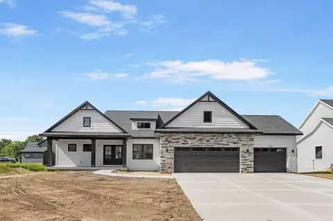 2660 Primrose Dr #9, Fruitport, MI 49415