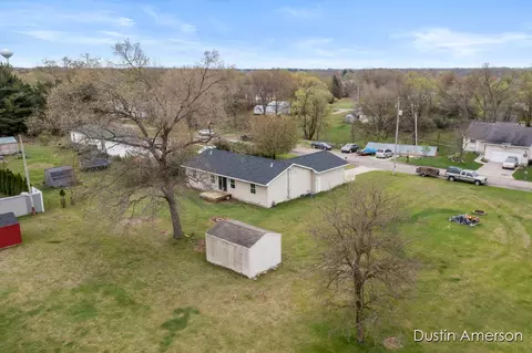202 Bricker St, Belding, MI 48809 photo 34