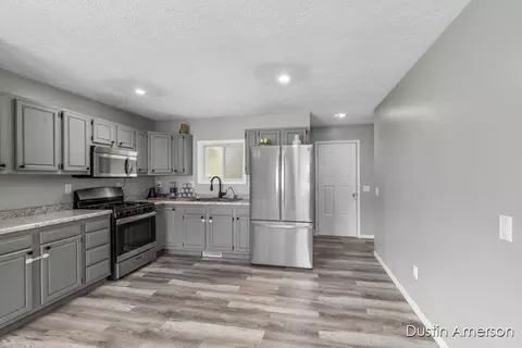 202 Bricker St, Belding, MI 48809 photo 8