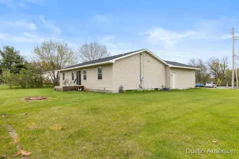 202 Bricker St, Belding, MI 48809 photo 26
