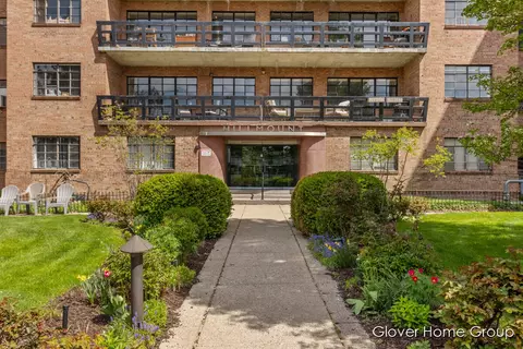 505 Cherry St SE #201, Grand Rapids, MI 49503