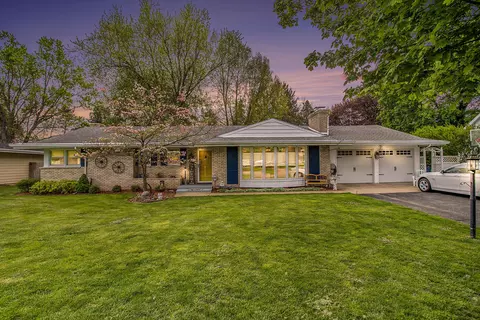 2707 Fleetwood Dr, Portage, MI 49024