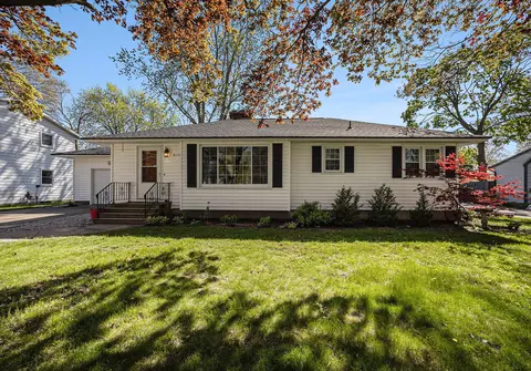 615 Garber Rd, North Muskegon, MI 49445