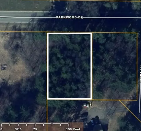 Parkwood Drive, Jonesville, MI 49250