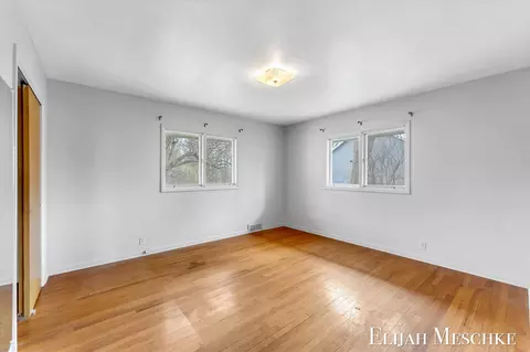 2578 Springbrook Dr, Kalamazoo, MI 49004 photo 14