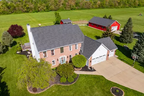 15974 Rustic Ln S, Vicksburg, MI 49097
