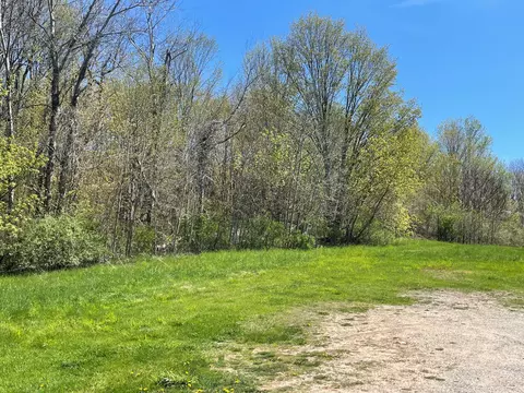 S Oceana Drive, Shelby, MI 49455