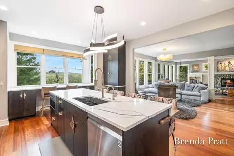 2100 Timber Point Dr SE, Ada, MI 49301 photo 11
