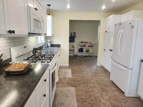 1788 W Beaver Rd, Bitely, MI 49309 photo 3