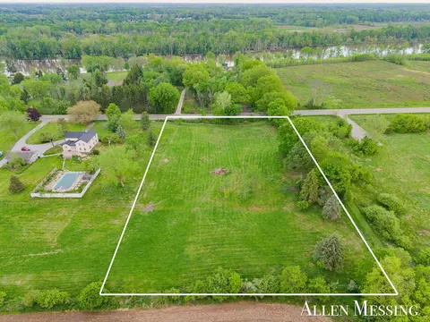 V/l Leonard Street, Coopersville, MI 49404