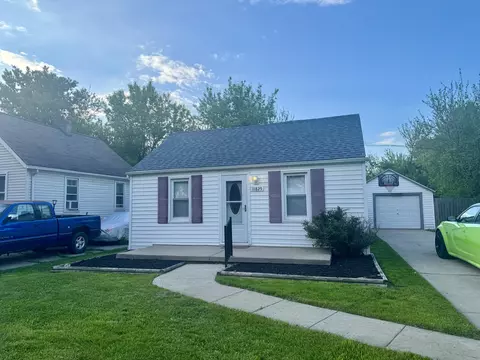 11825 Timken Ave, Warren, MI 48089