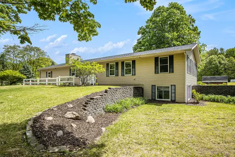 9490 N 12th St, Kalamazoo, MI 49009