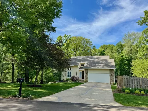 7052 Baton Rouge, Kalamazoo, MI 49009