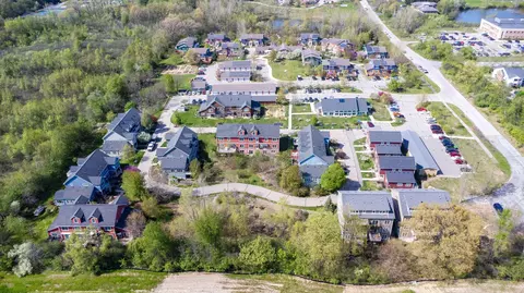 560 Little Lake Dr #31, Ann Arbor, MI 48103