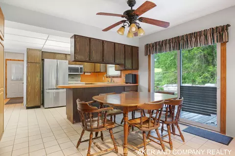 8091 Warner St, Allendale, MI 49401 photo 24