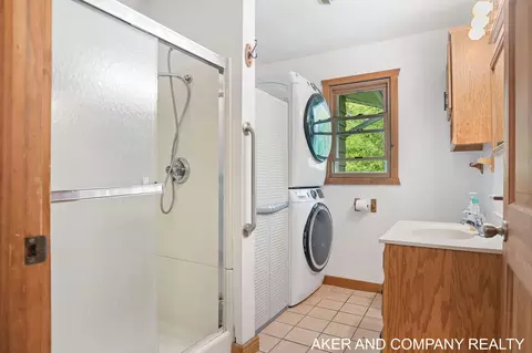 8091 Warner St, Allendale, MI 49401 photo 31